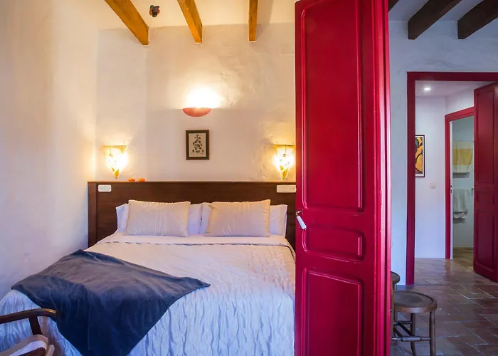 Ca La Roseta Holiday home *